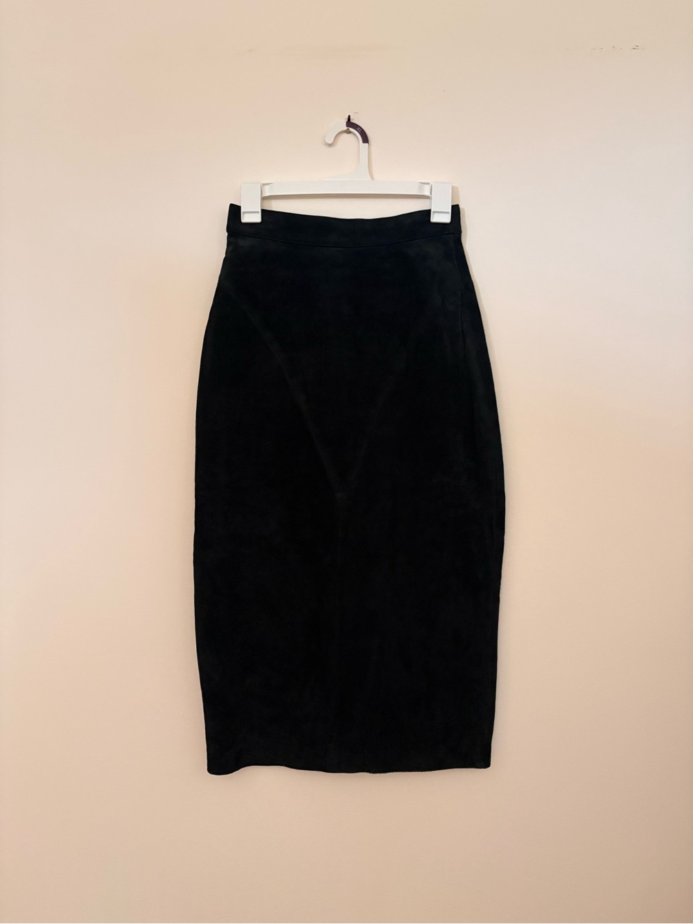 Vintage 80’s-90’s Korean Black 100% Leather Pencil Skirt with Snaps and Slit